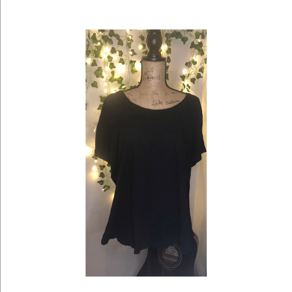 LANE BRYANT ESSENTIAL TEE WITH LEFT POCKET 22/24